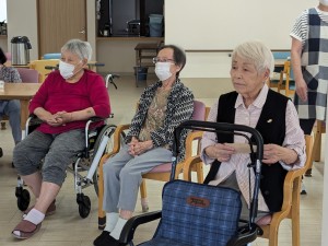 クラブ活動「カラオケ🎤🎵」